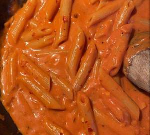 Red sauce pasta