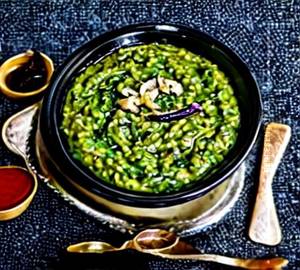 Palak Khichadi