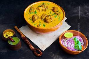 Kadhi Pakoda