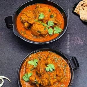 Full chicken handi
