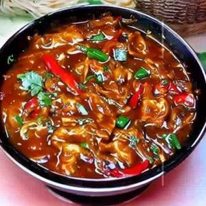 Veg Manchurian Noodles Gravy