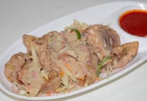 Chicken afghani gravy momos                                                                        