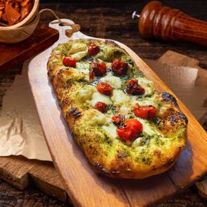 Basil Pesto Cheese Garlic Bread