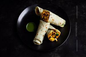 Malai Paneer Tikka Roll