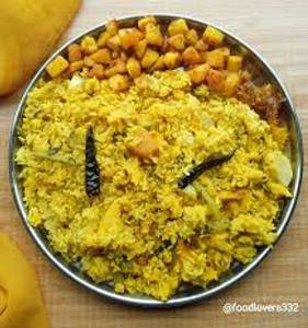 Khichdi Aloo Bhaja Combo