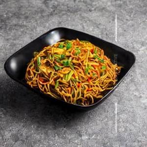 Veg Singapoor Noodles