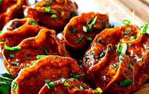 Veg Tandoori Gravy Momos