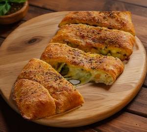 Tandoori Paneer Garlic Bread