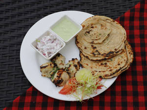 Chicken Malai Tikka With 2 Paratha