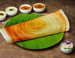 Onion Rawa Paneer Masala Dosa