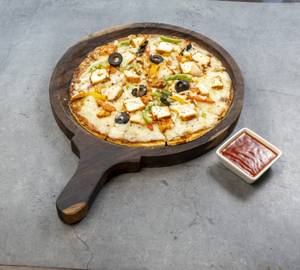 Paneer Tikka Pizza