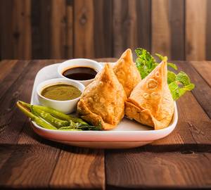 Air Fried Samosa 3 Pcs with 2 Sabji and 2 Chutney