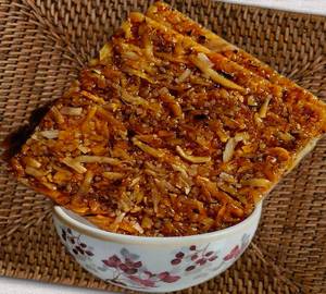 Coconut chikki 100gm