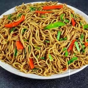 Veg Schzwan Hakka Noodles