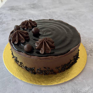 Chocolate Truffle Cake (500g)