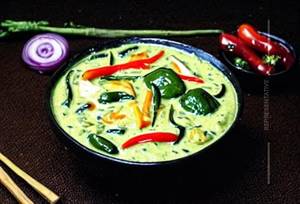 Vegetables in Thai Curry Green