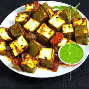 Paneer Lasooni Tawa