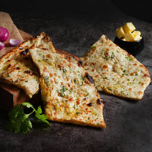 Stuffed Naan Aloo