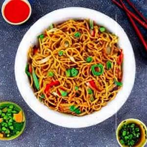 Paneer Hakka Noodles