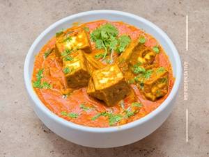Mattar Paneer