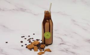 Chocolate Cookie Crumble Shake