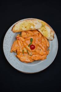 Veg Cream Of Tomato Pasta