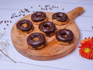 Whole Wheat Banana Chocolate Donuts