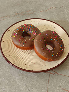 Milk Chocolate Doughnuts [1 pc]