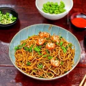 Prawns Hakka Noodles