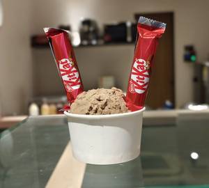 Kit Kat Ice Cream
