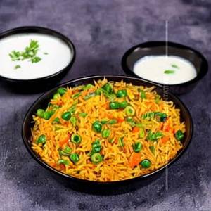 Veg Triple Schezwan Rice