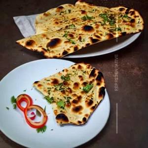 Chicken Stuffed Naan
