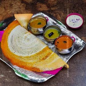 Rava Butter Masala Dosa