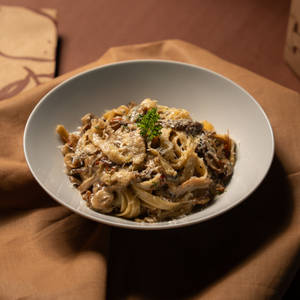 Chilli Mushroom Fettuccine Pasta