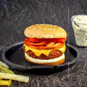 Chili Garlic Mayo Veg Burger