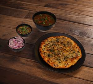 Amritsari Onion kulcha