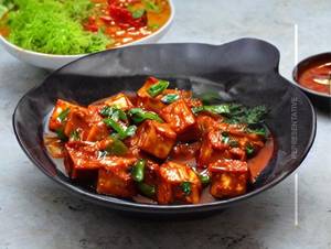 Chilli Paneer Gravy