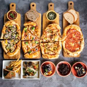 Non Veg Party Pack Pizzas