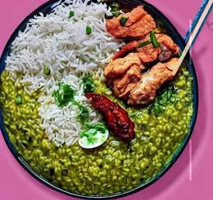 Special Chicken Green Rice