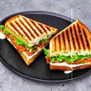 Tandoori Mayo Egg Sandwich
