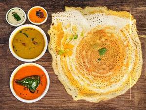 Onion Rava Masala Dosa