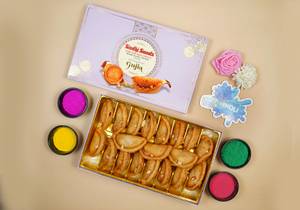 Sindhi Gujiya Samosa