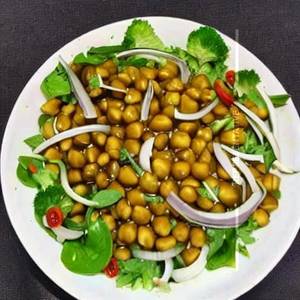 Chana Chat (Salad)