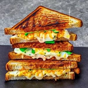 Cheese chatni sandwich  [toast]                                                                                                                                                        