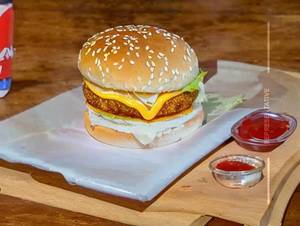 Bbq Paneer Burger