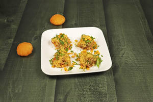 Sev Batata Puri