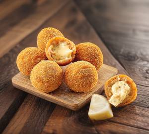 Cheesy Chicken Shots (6 Pcs)