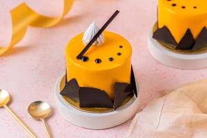 Mango Twist Mini Cake