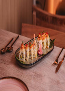 Fire Cracker Ebi Uramaki