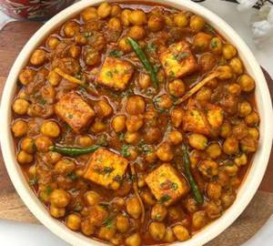 Chole paneer